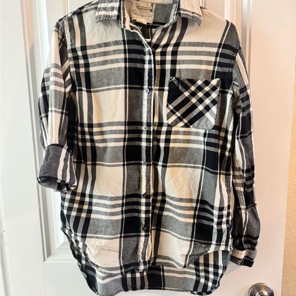 Women’s Denim & Supply by RL Black and White Plaid Shirt - Picture 2 of 8